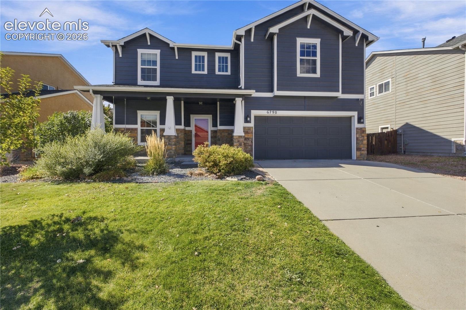 Listing photo 3 for 6798 Sandyford Lane