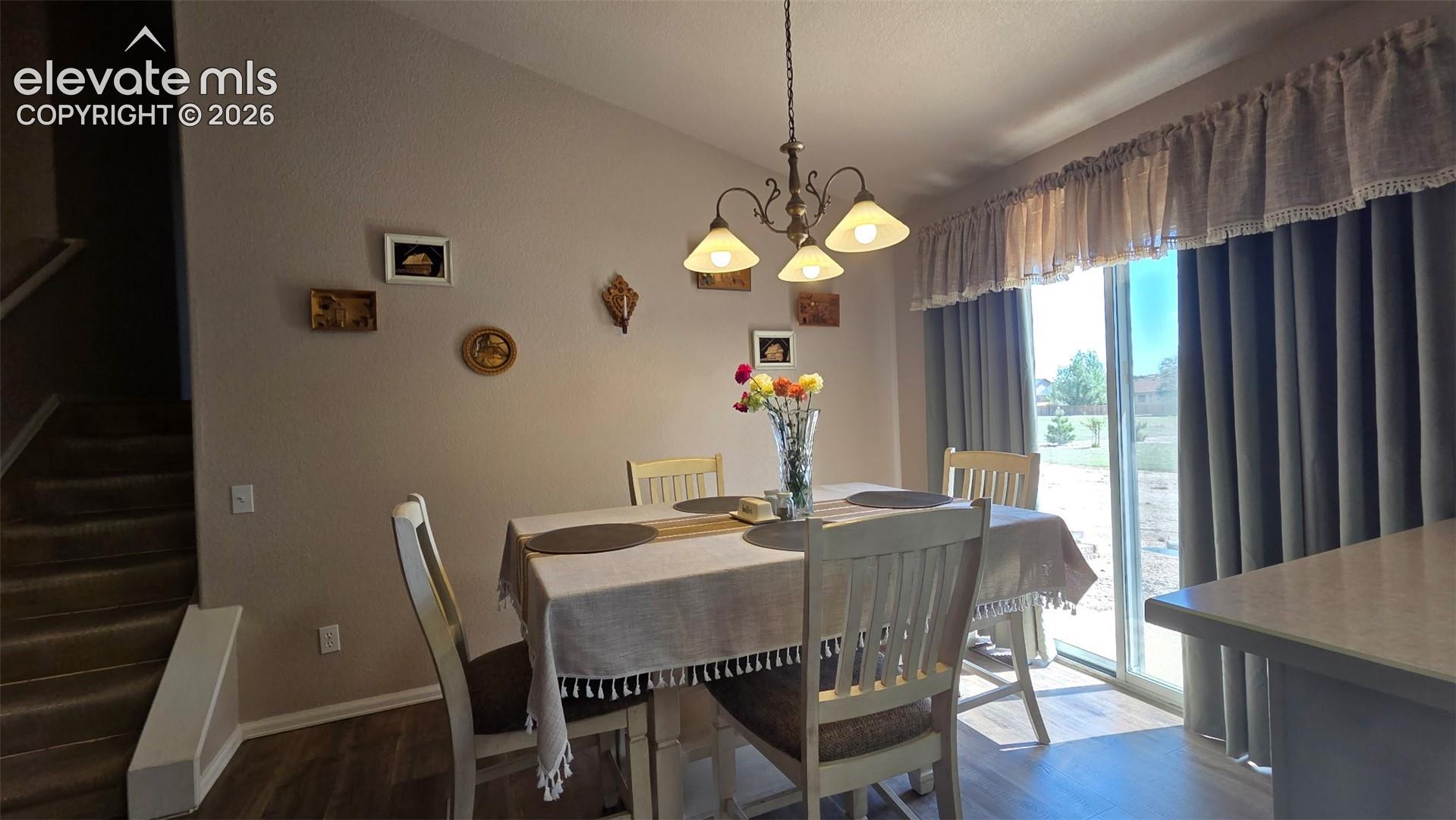 Listing photo 7 for 480 S Tejon Avenue