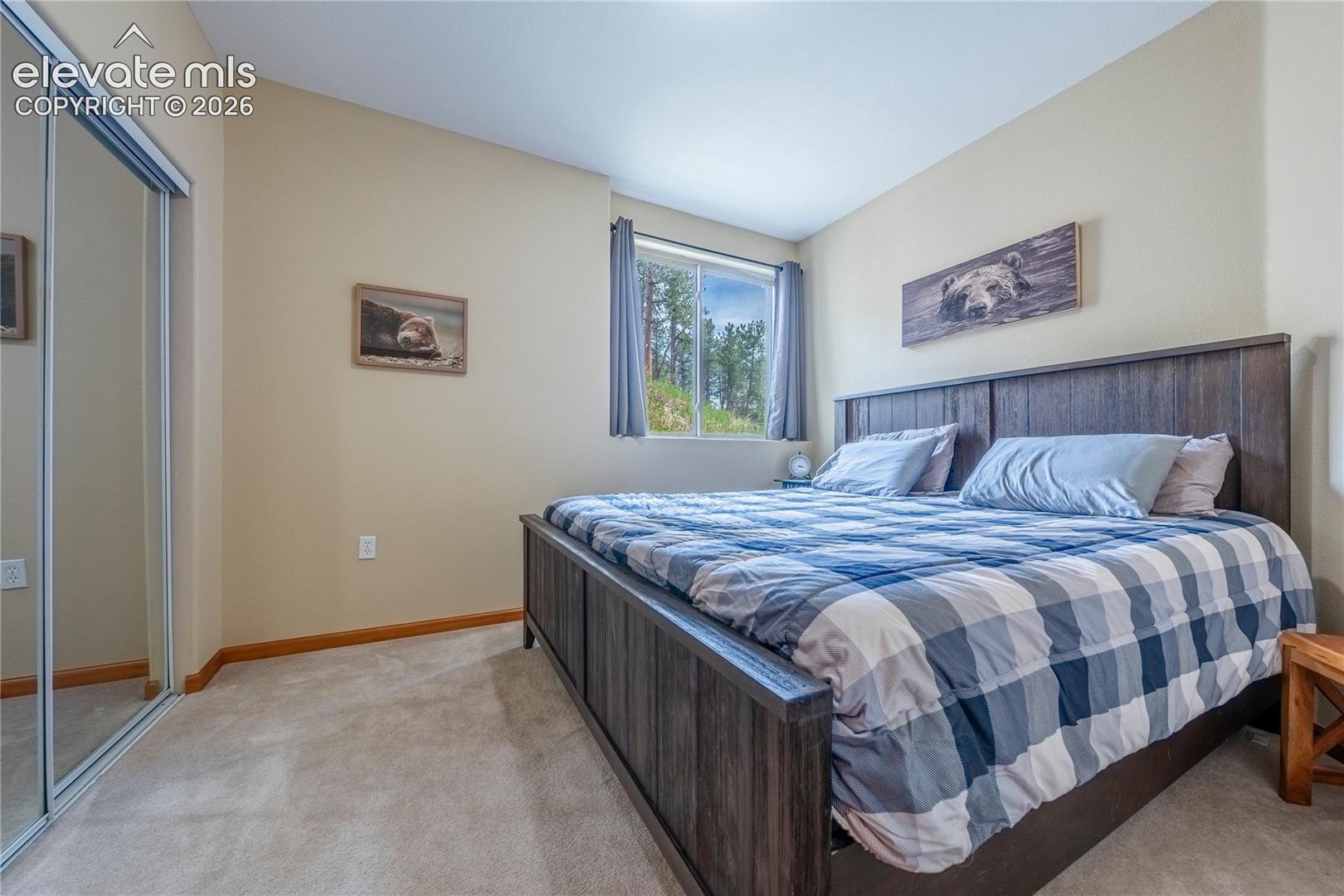 Listing photo 11 for 15970 Willow Way