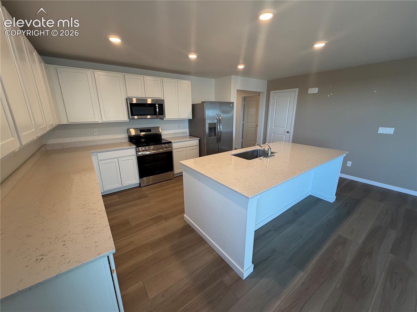 Listing photo 8 for 7753 Desert Wrangler Drive