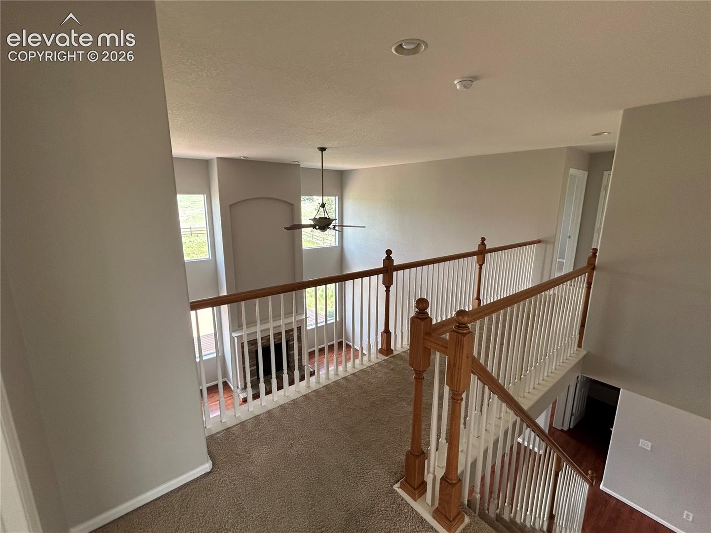 Listing photo 5 for 1635 Bowstring Road