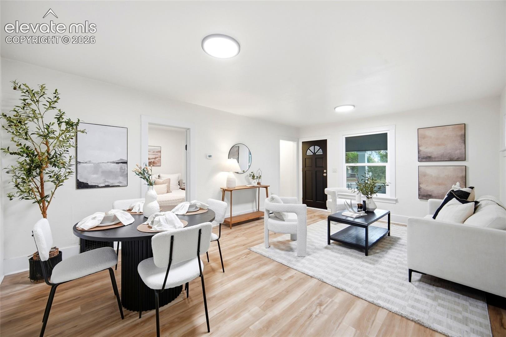 Listing photo 8 for 947 E Costilla Street