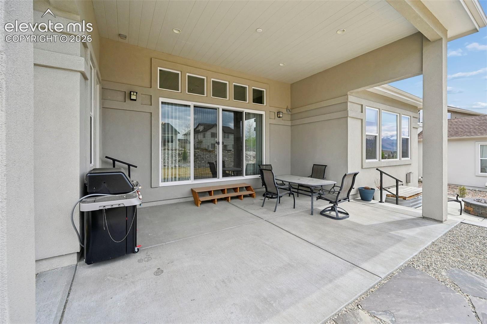 Listing photo 44 for 2272 Cabernet Court