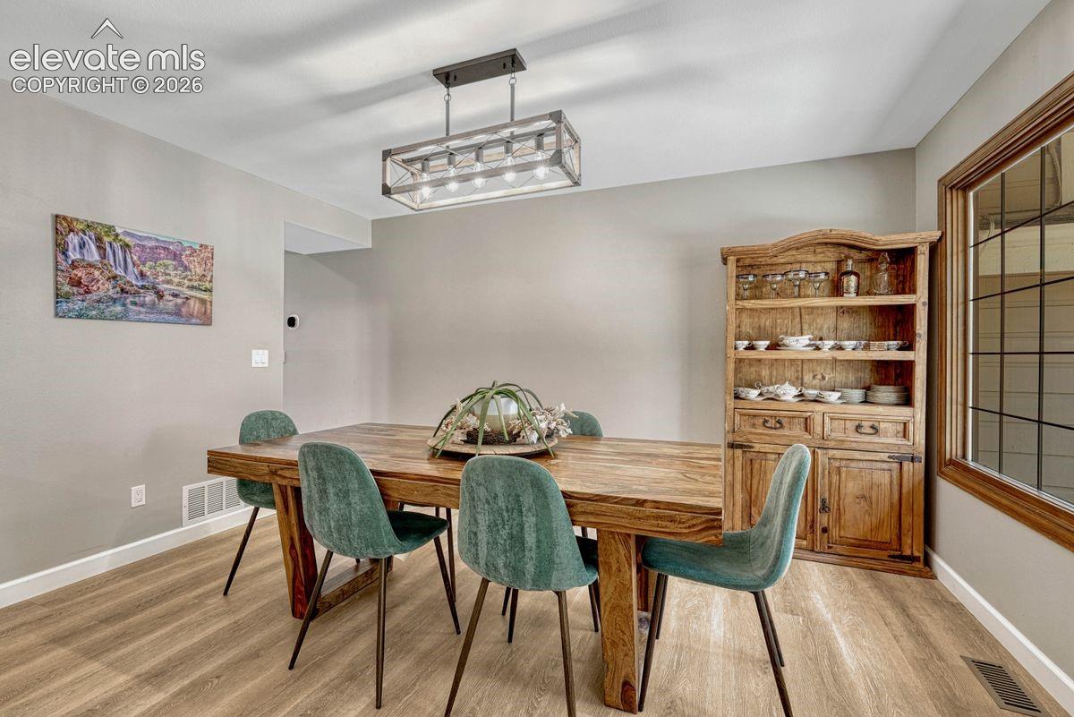 515 Congressional Drive, photo 18