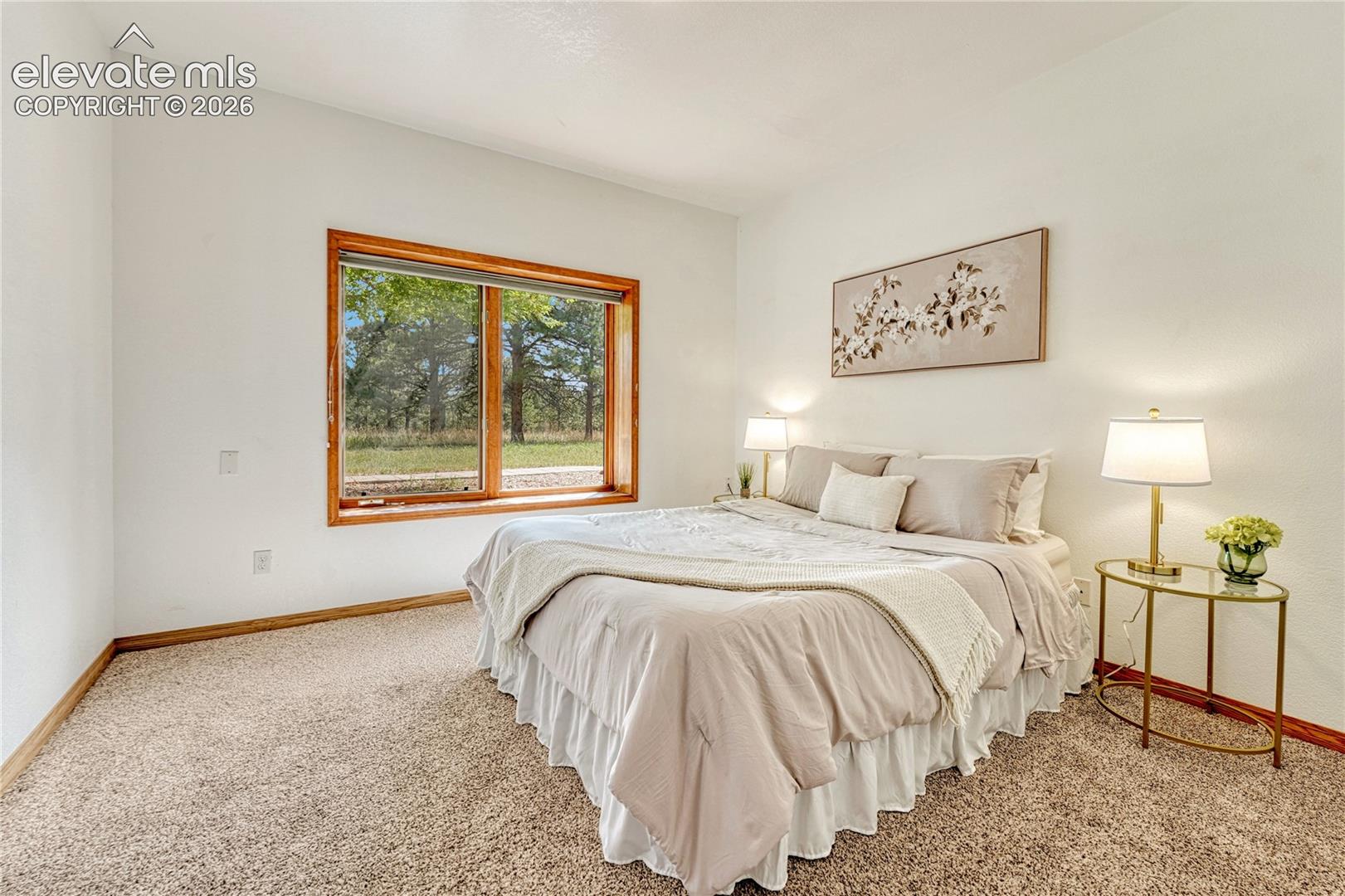 Listing photo 40 for 19435 Sherwood Trail