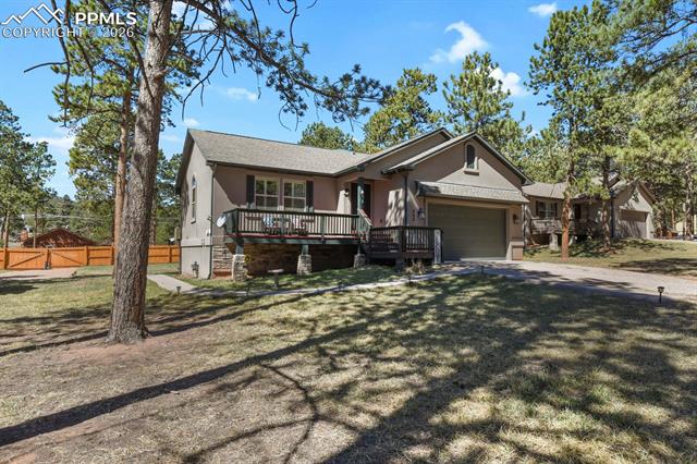 Listing photo 2 for 600 Spruce Street