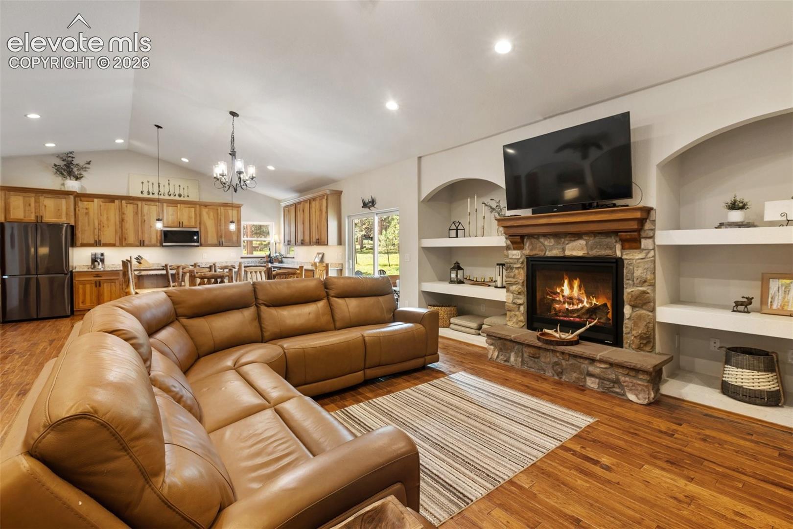 Listing photo 11 for 180 Wildrose Court