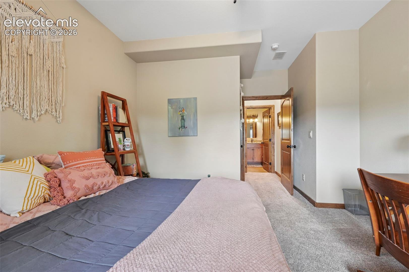 Listing photo 29 for 1350 Masters Drive