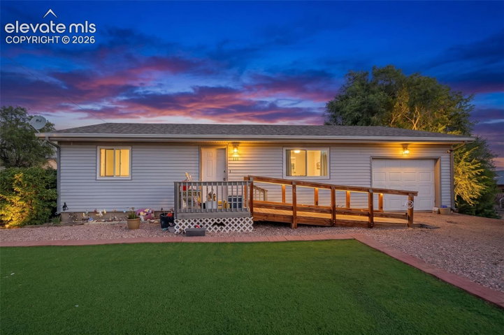 502 E Iowa Avenue — listing photo