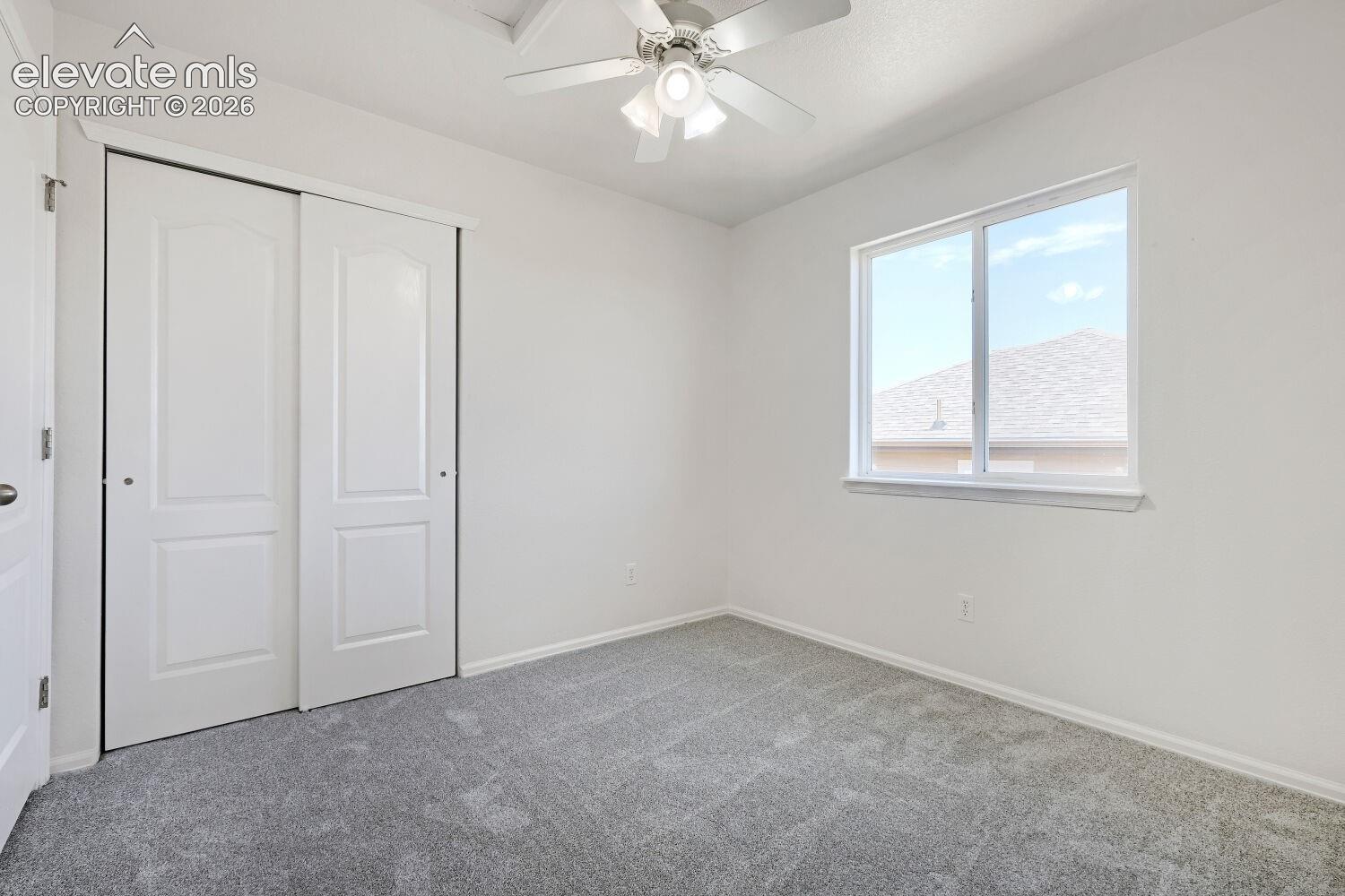 Listing photo 23 for 10025 everglades Drive