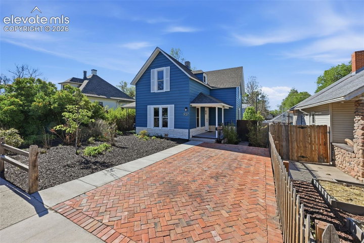 937 E Costilla Street — listing photo
