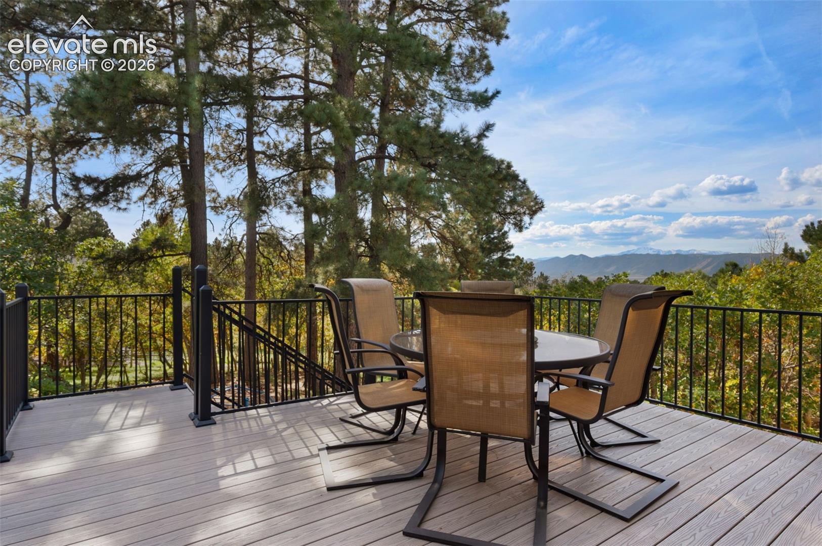 Listing photo 43 for 1605 Capadaro Court