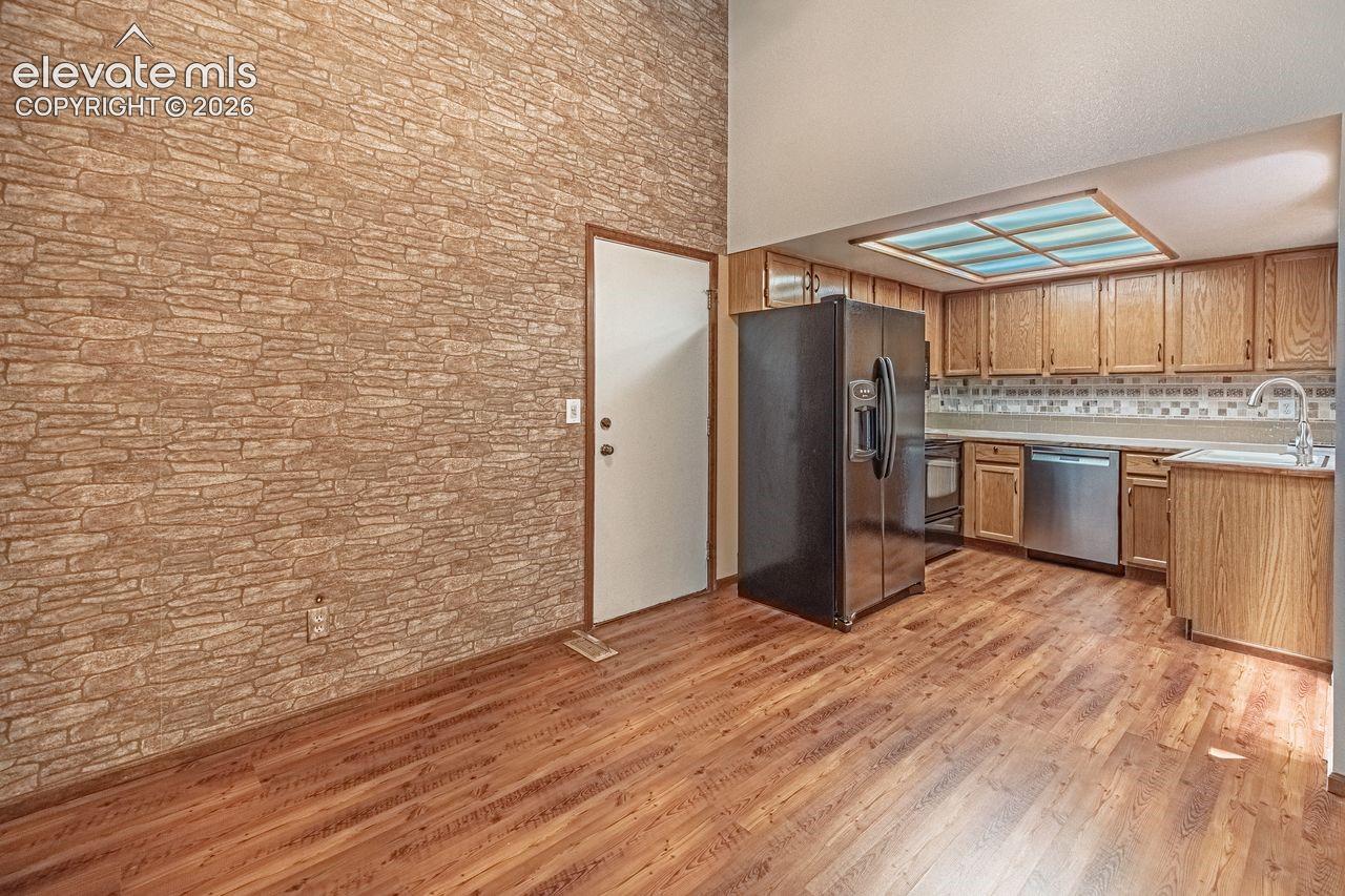 2411 Elite Terrace, photo 13