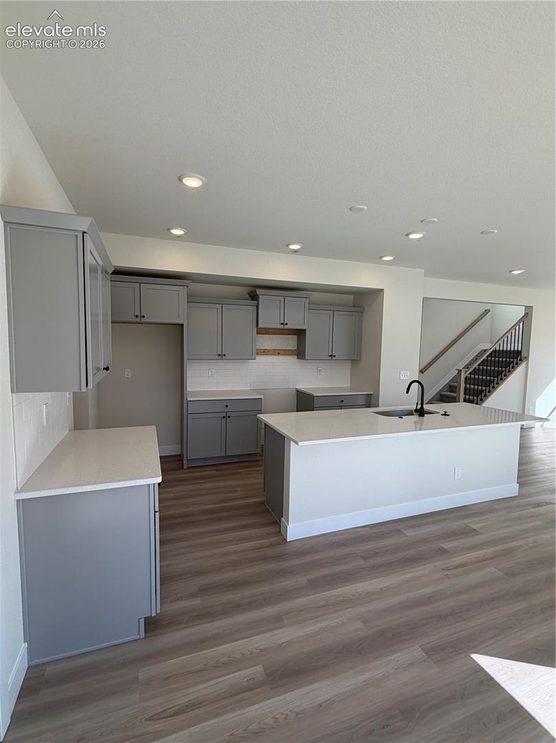 Listing photo 8 for 5148 Somervell Court
