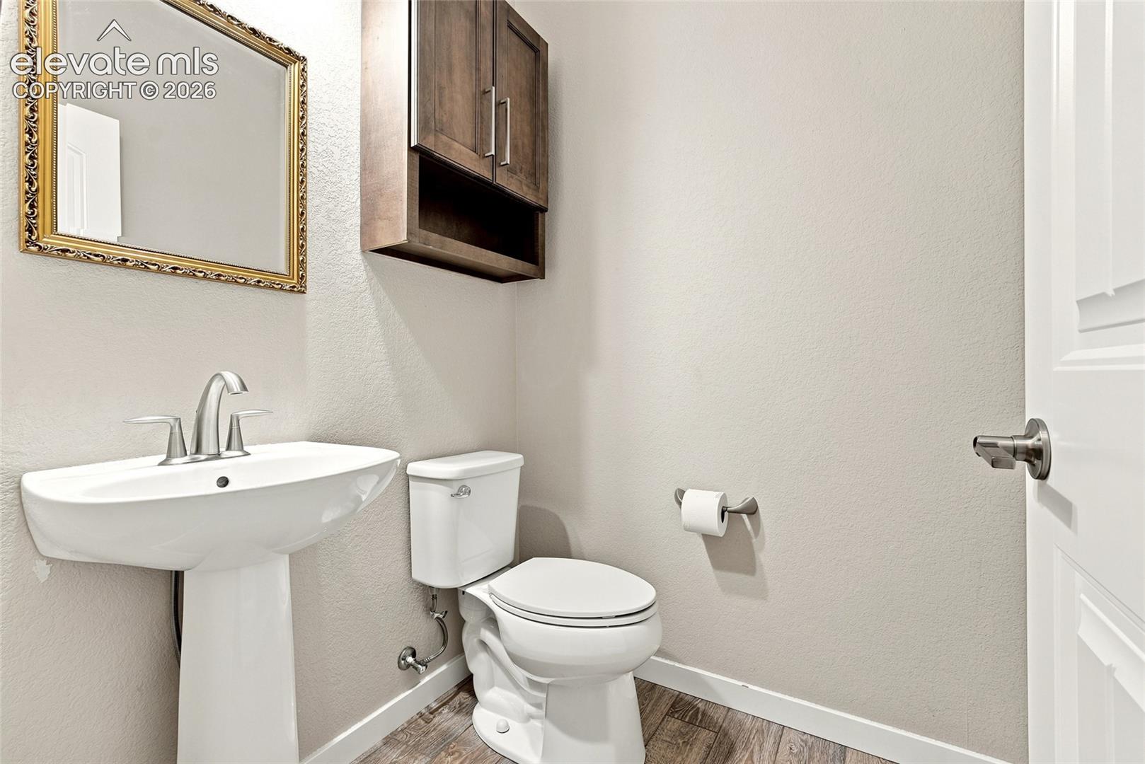 Listing photo 23 for 2382 Pelican Bay Drive