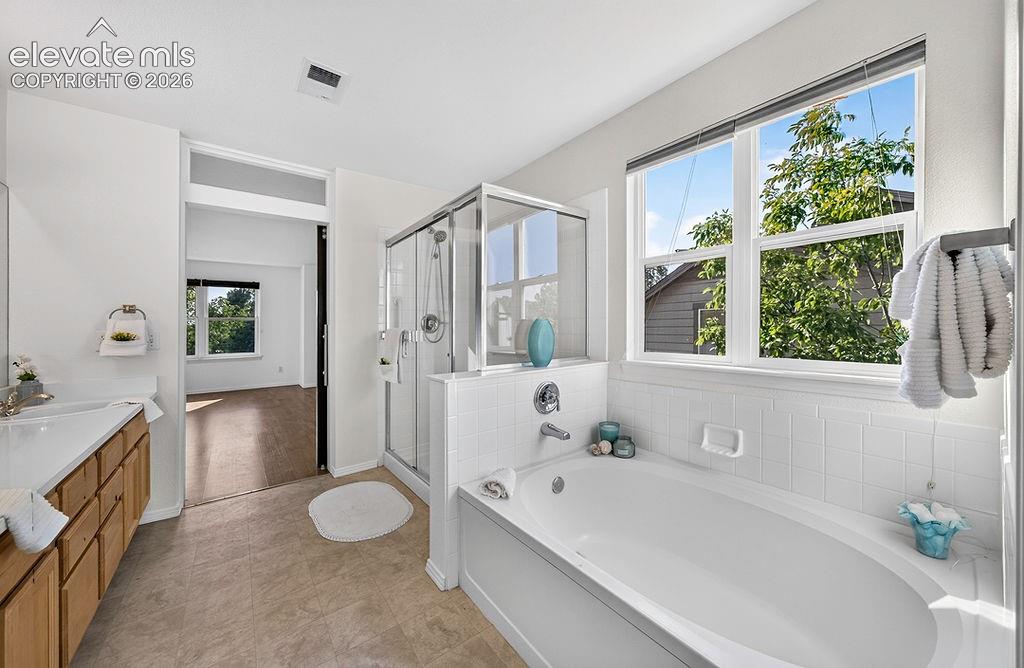 Listing photo 30 for 4465 Charing Drive
