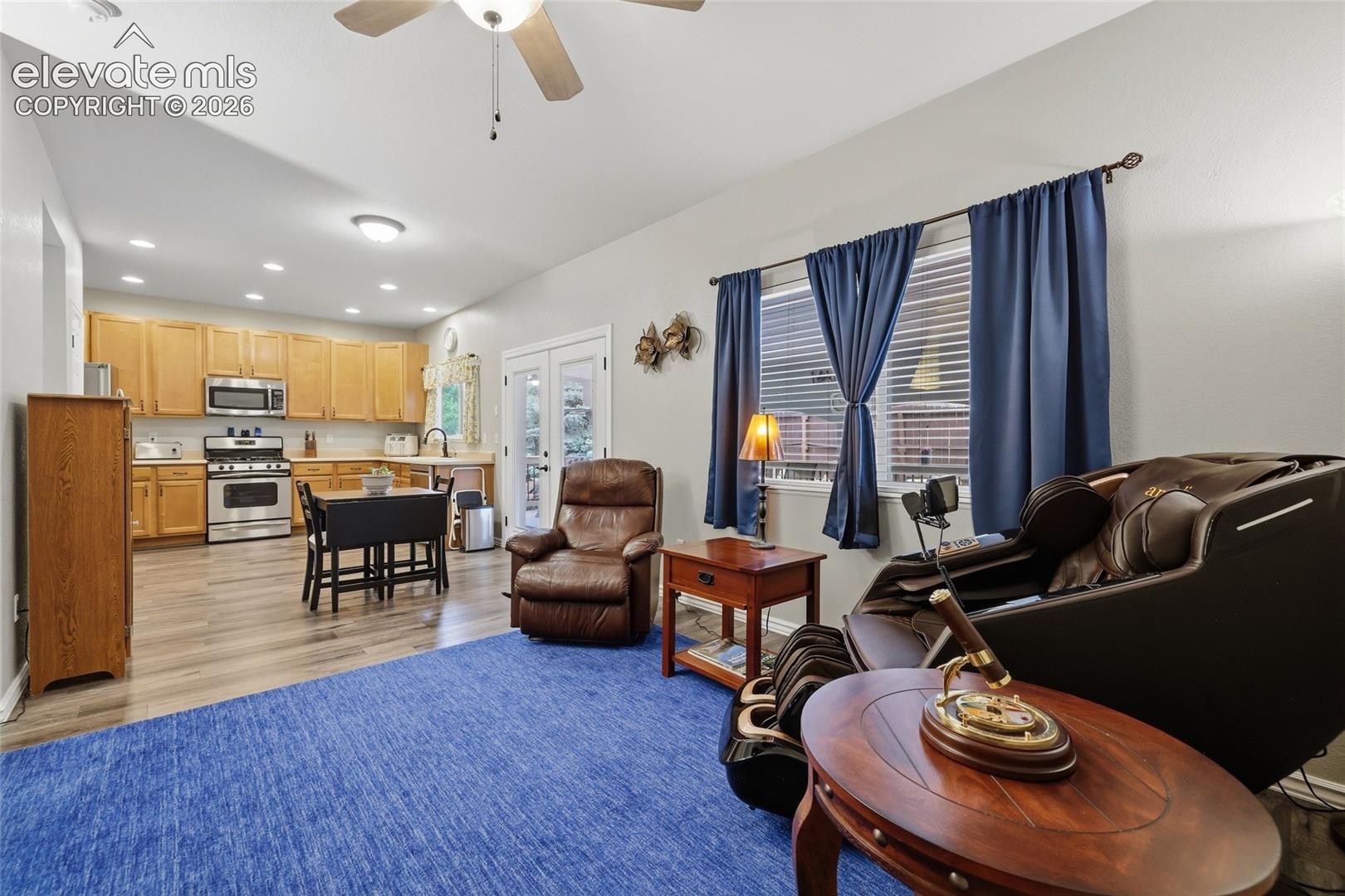 Listing photo 13 for 6576 Ancestra Drive