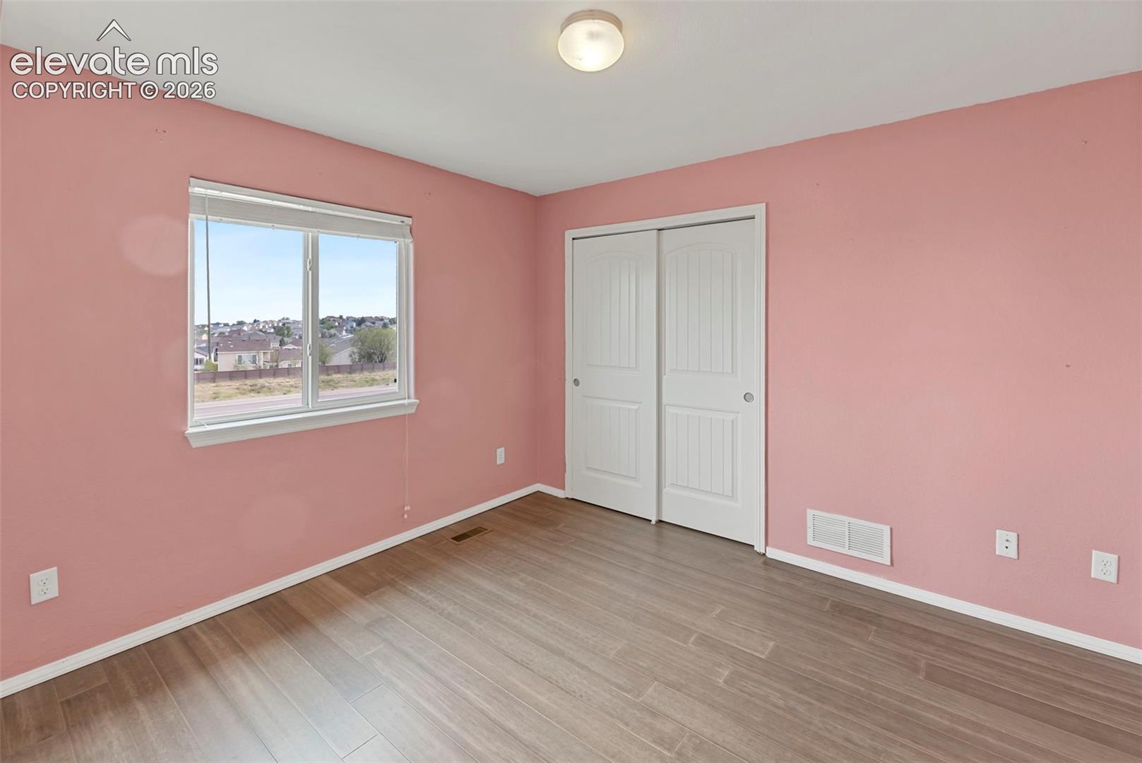 Listing photo 22 for 7794 Landover Lane