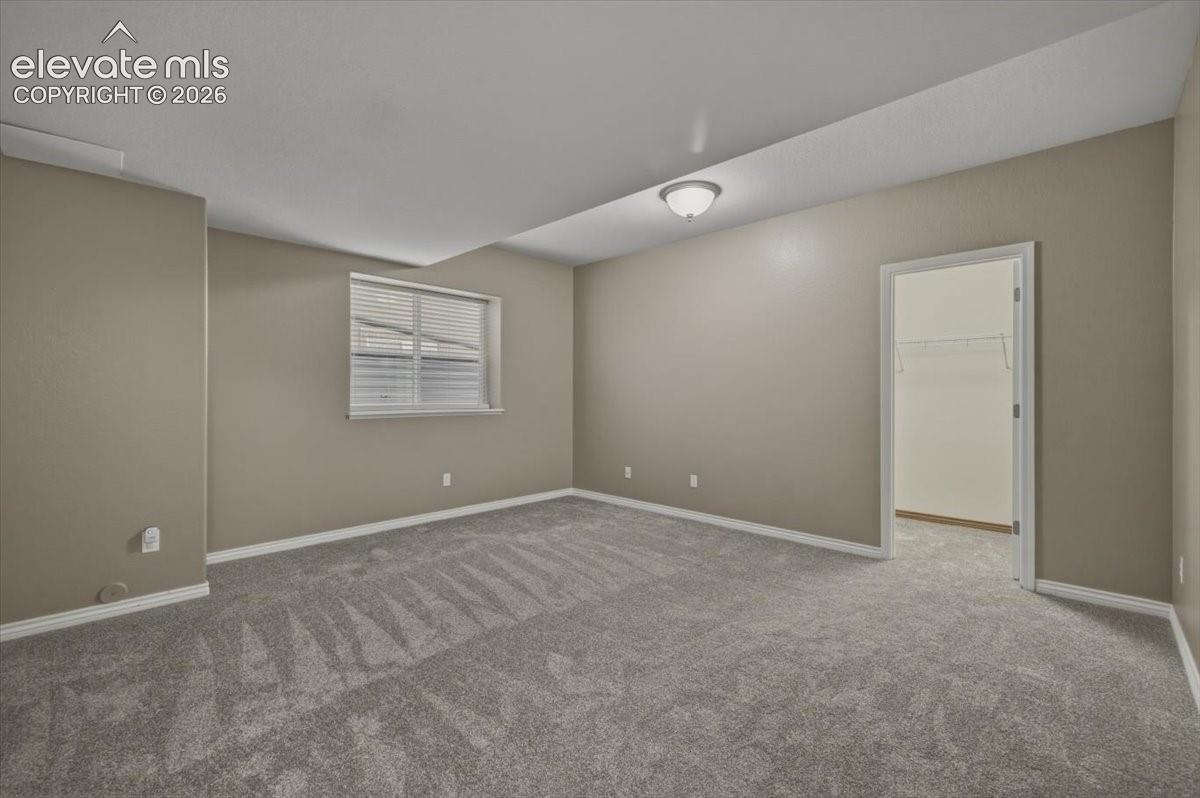 Listing photo 41 for 10862 Torreys Peak Way