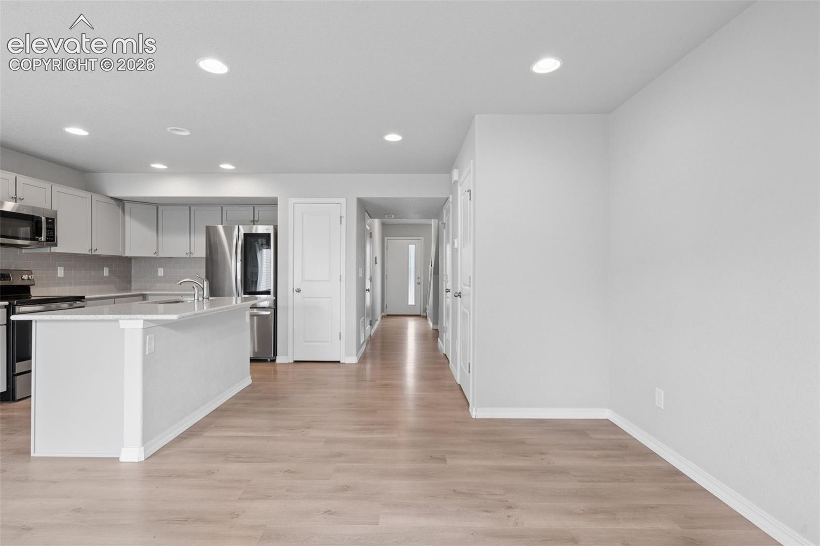 Listing photo 10 for 4159 Samaritan Loop