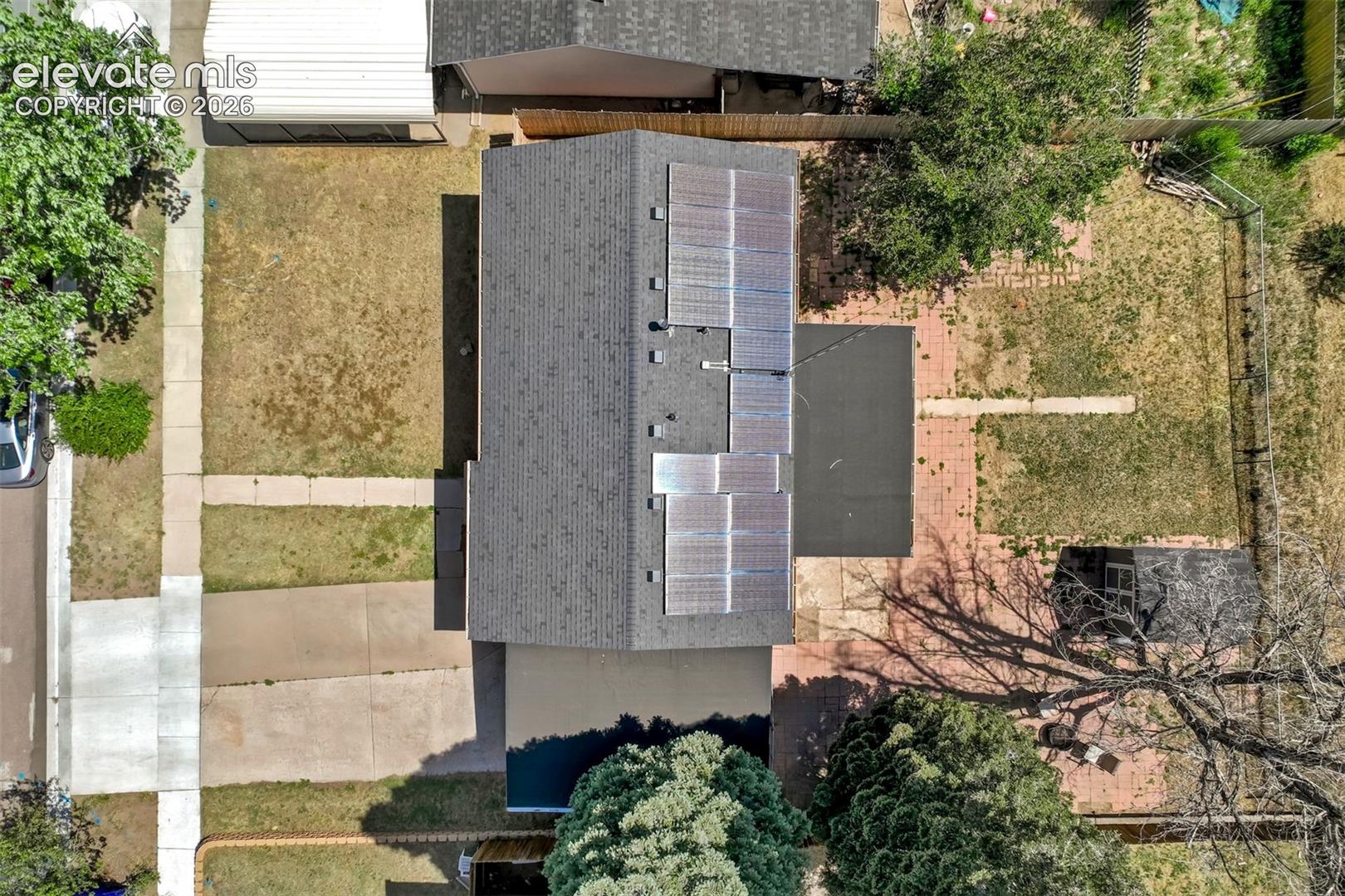 112 Roosevelt Street, photo 36