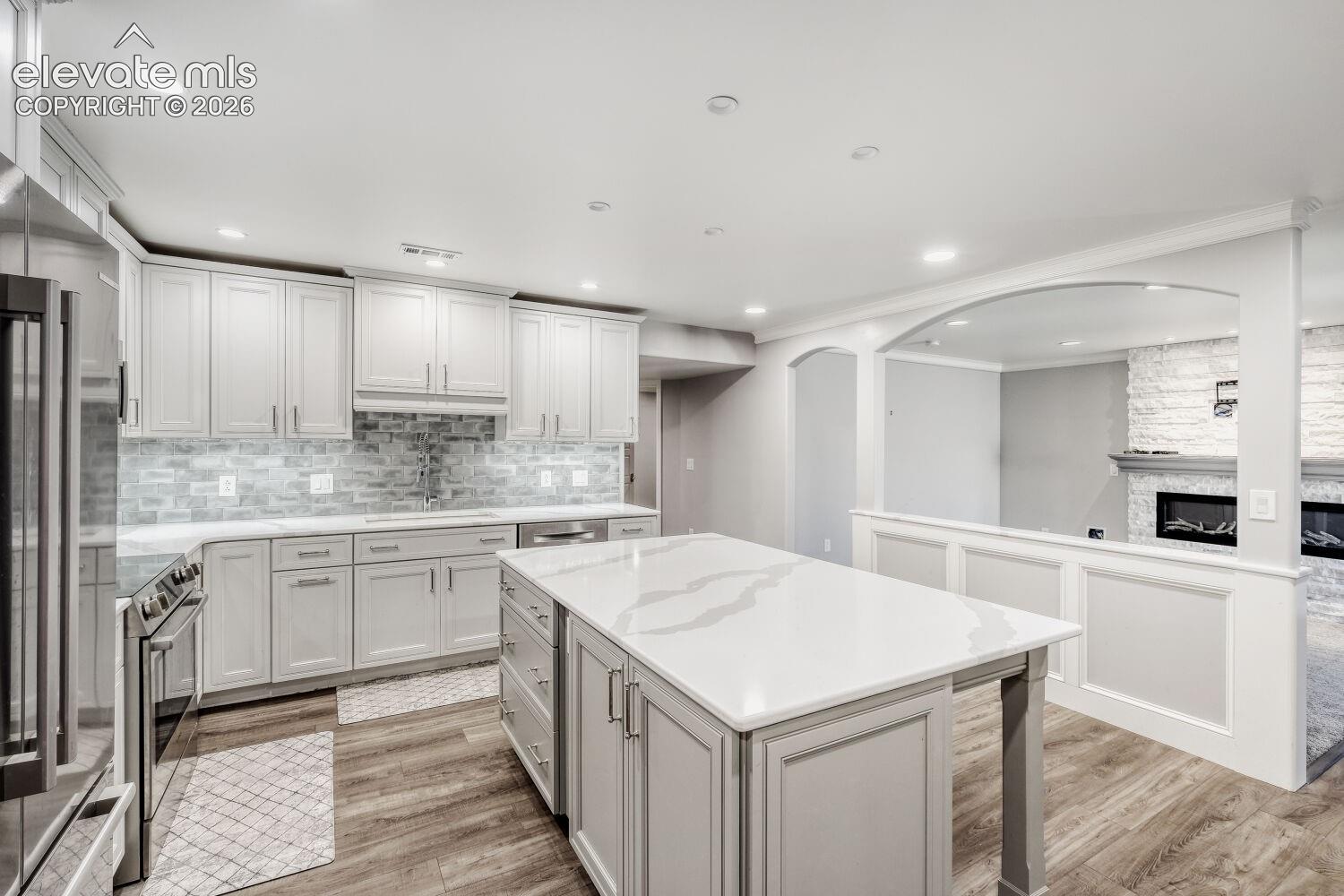 Listing photo 26 for 555 N Verbena Drive