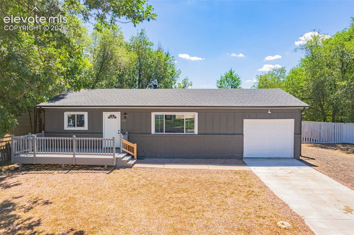1126 Maxwell Street — listing photo