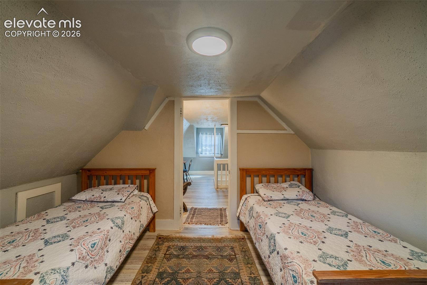 Listing photo 32 for 2701 Wood Avenue