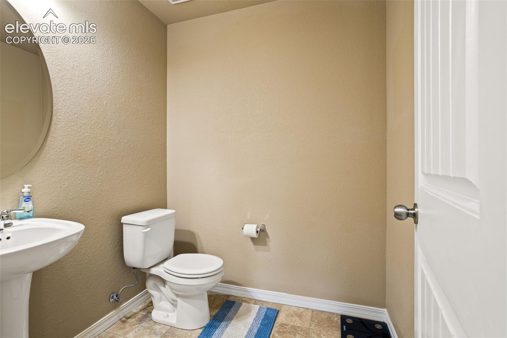 Listing photo 20 for 7757 Crestone Peak Trail