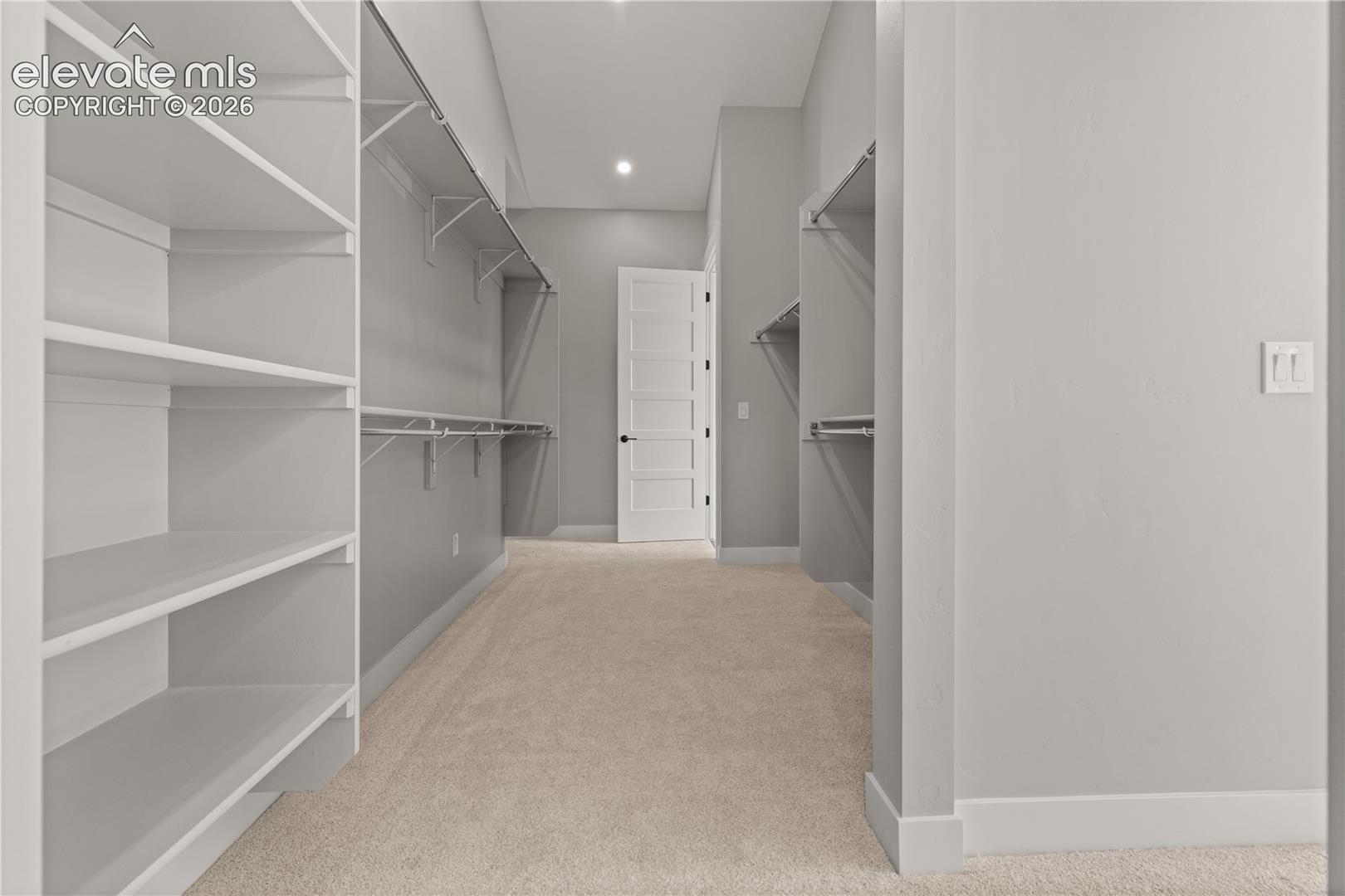 Listing photo 19 for 1405 Red Haven Place
