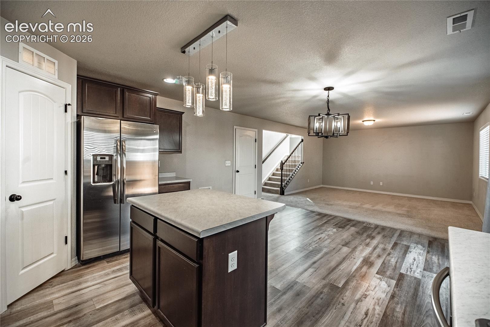 Listing photo 6 for 7714 Cruzer Heights