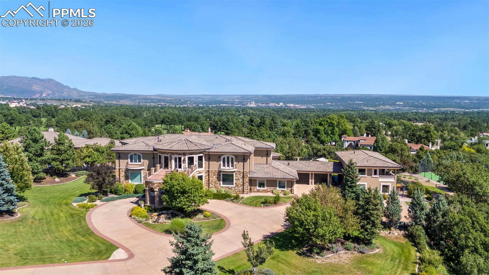 3870 Club Drive