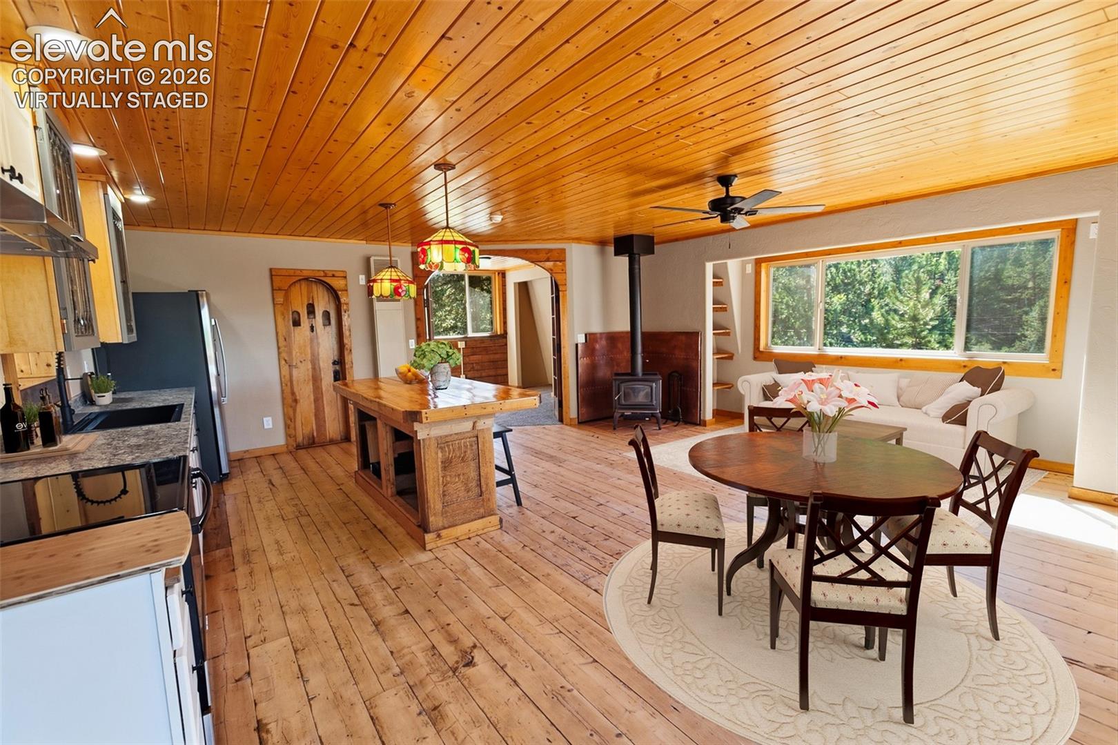Listing photo 22 for 3303 Trail Creek Road