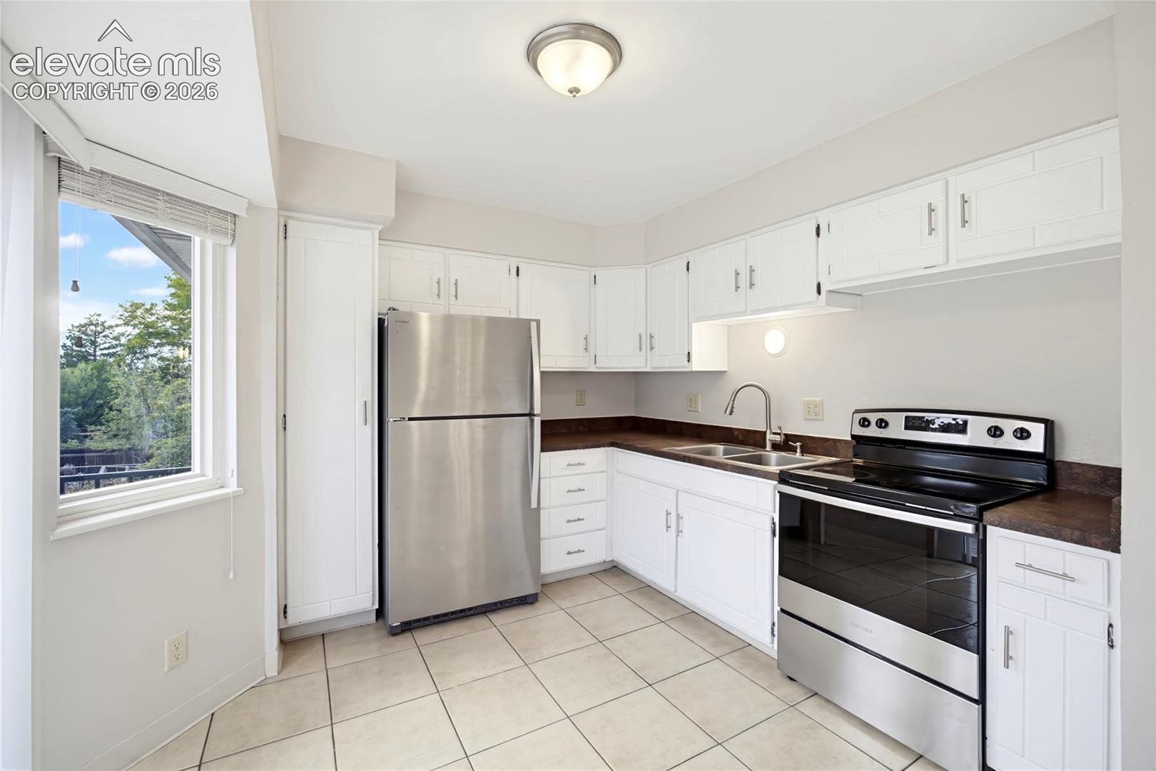 Listing photo 8 for 4855 S Crimson Circle