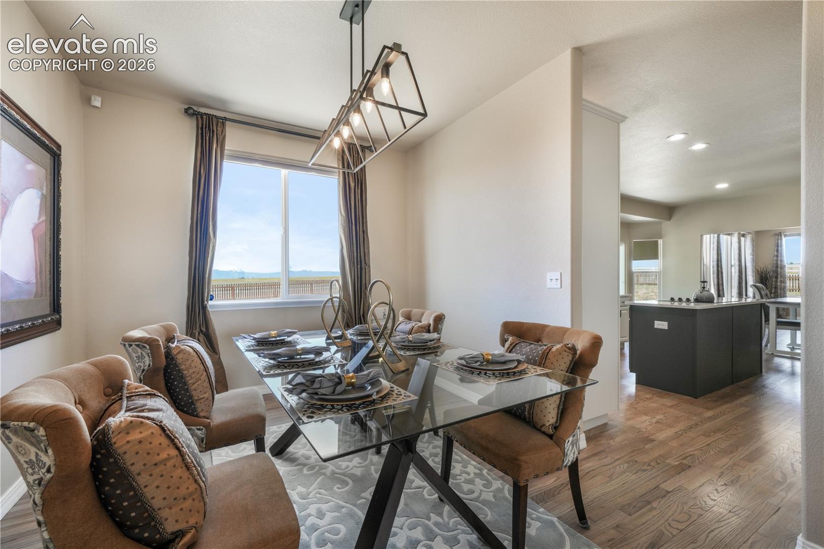 Listing photo 7 for 8524 Towner Avenue