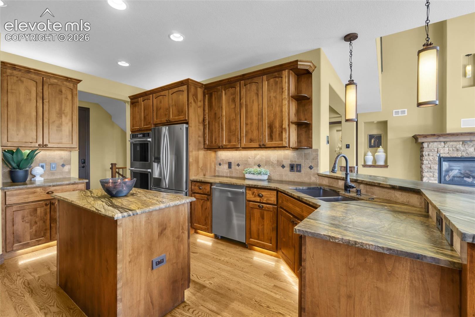 Listing photo 30 for 5671 Campina Way