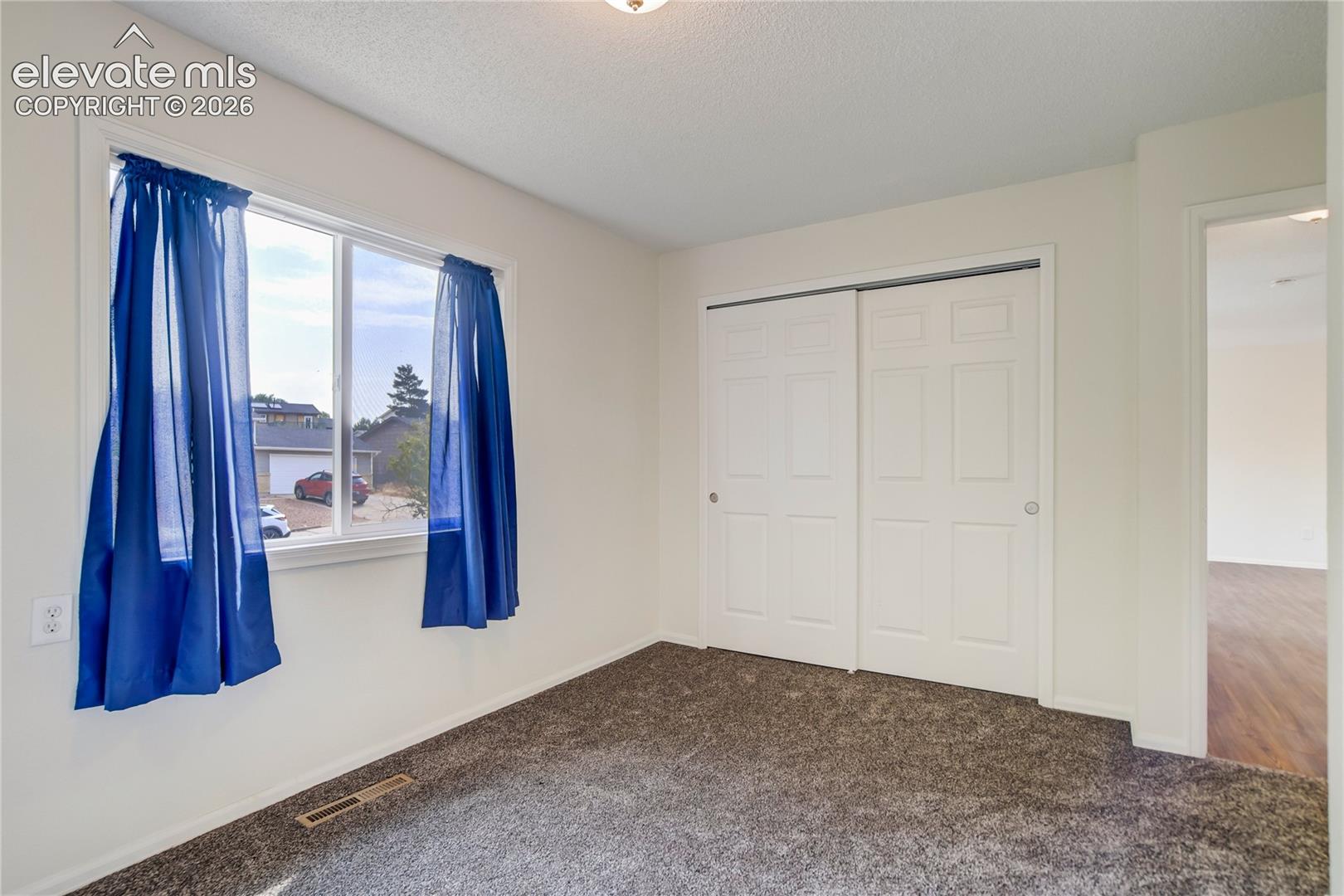 4340 Drummond Street, photo 17
