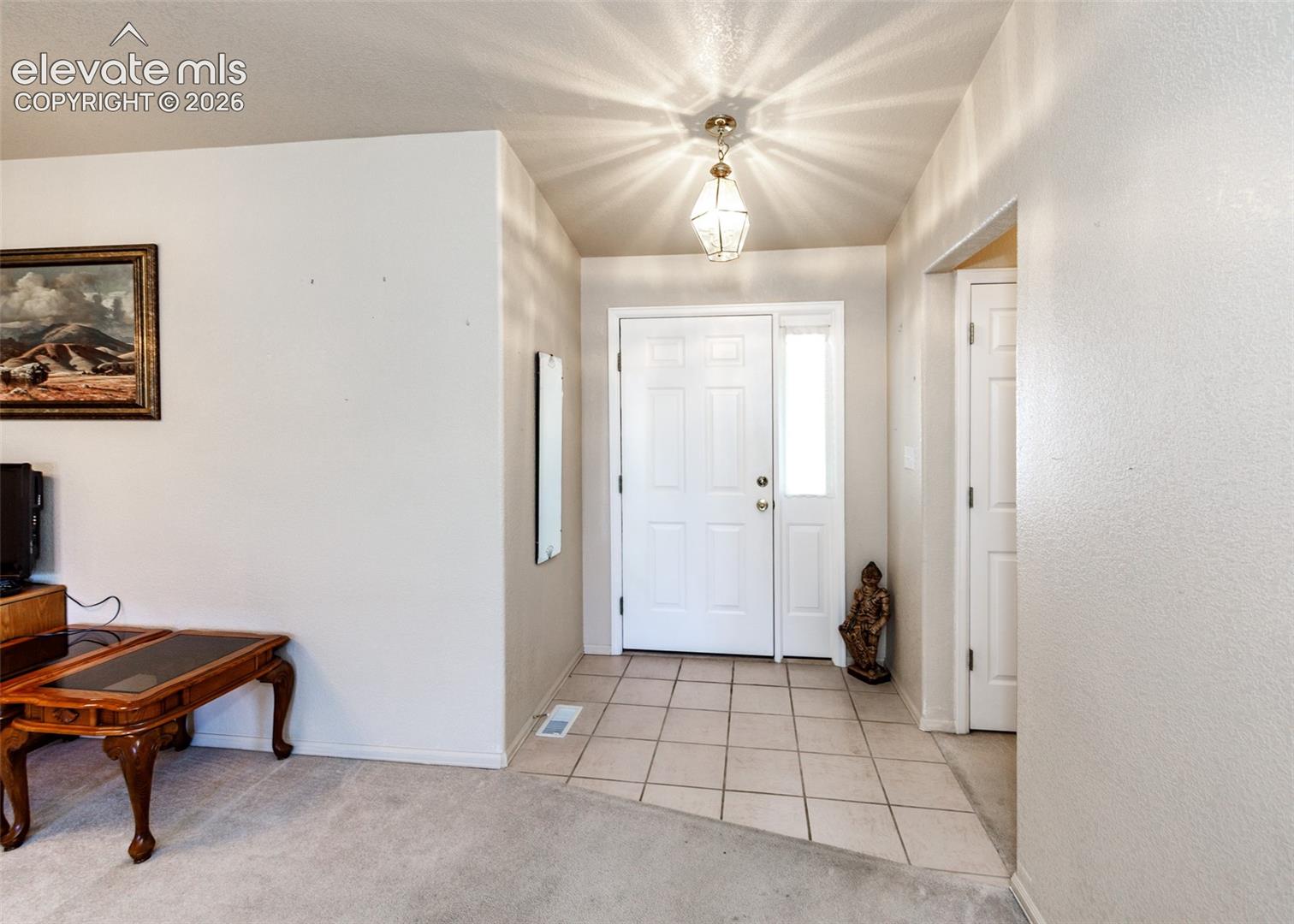 Listing photo 4 for 10 Nona Brooks Drive V