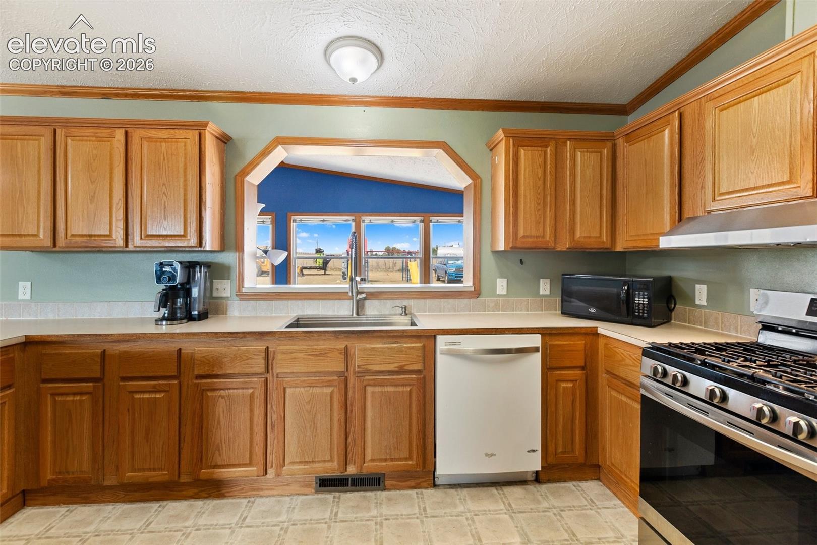 Listing photo 25 for 1350 S Calhan Highway