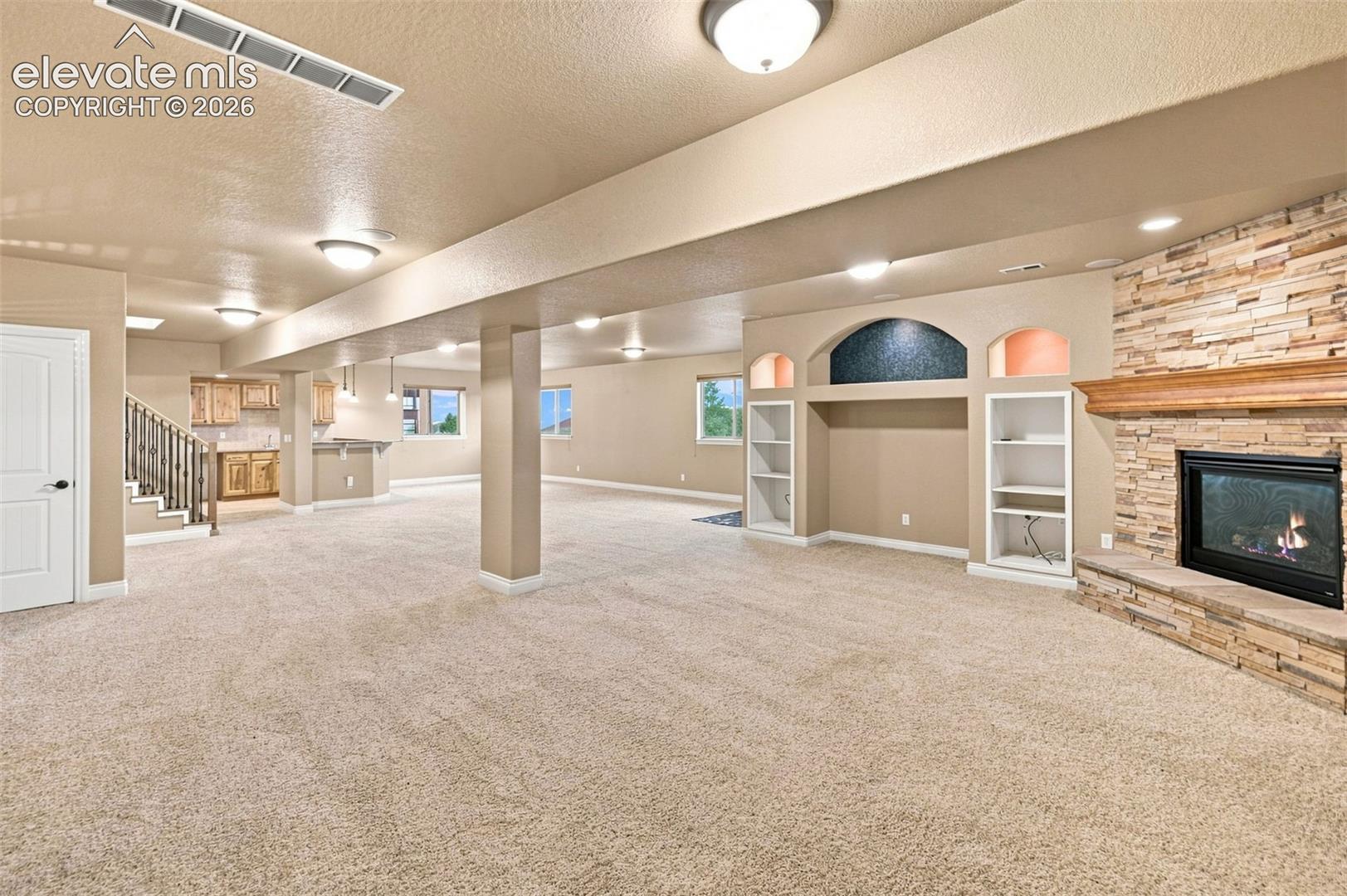 Listing photo 46 for 17796 Mining Way