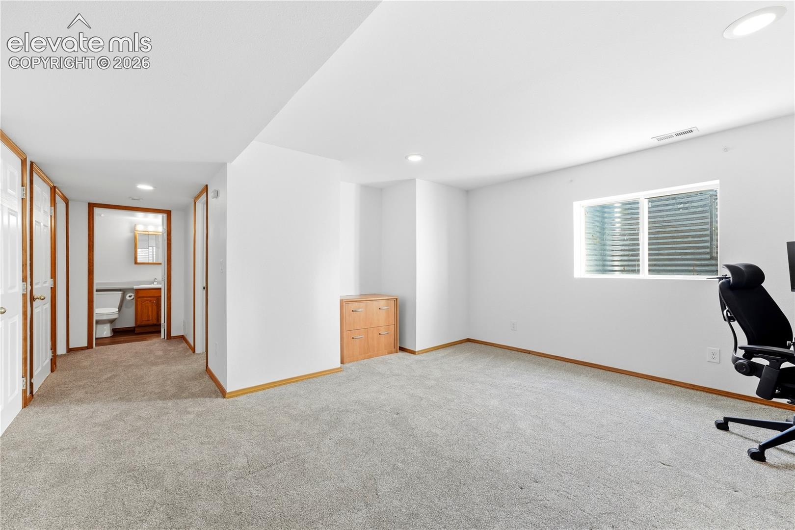 Listing photo 36 for 4120 Kayak Court