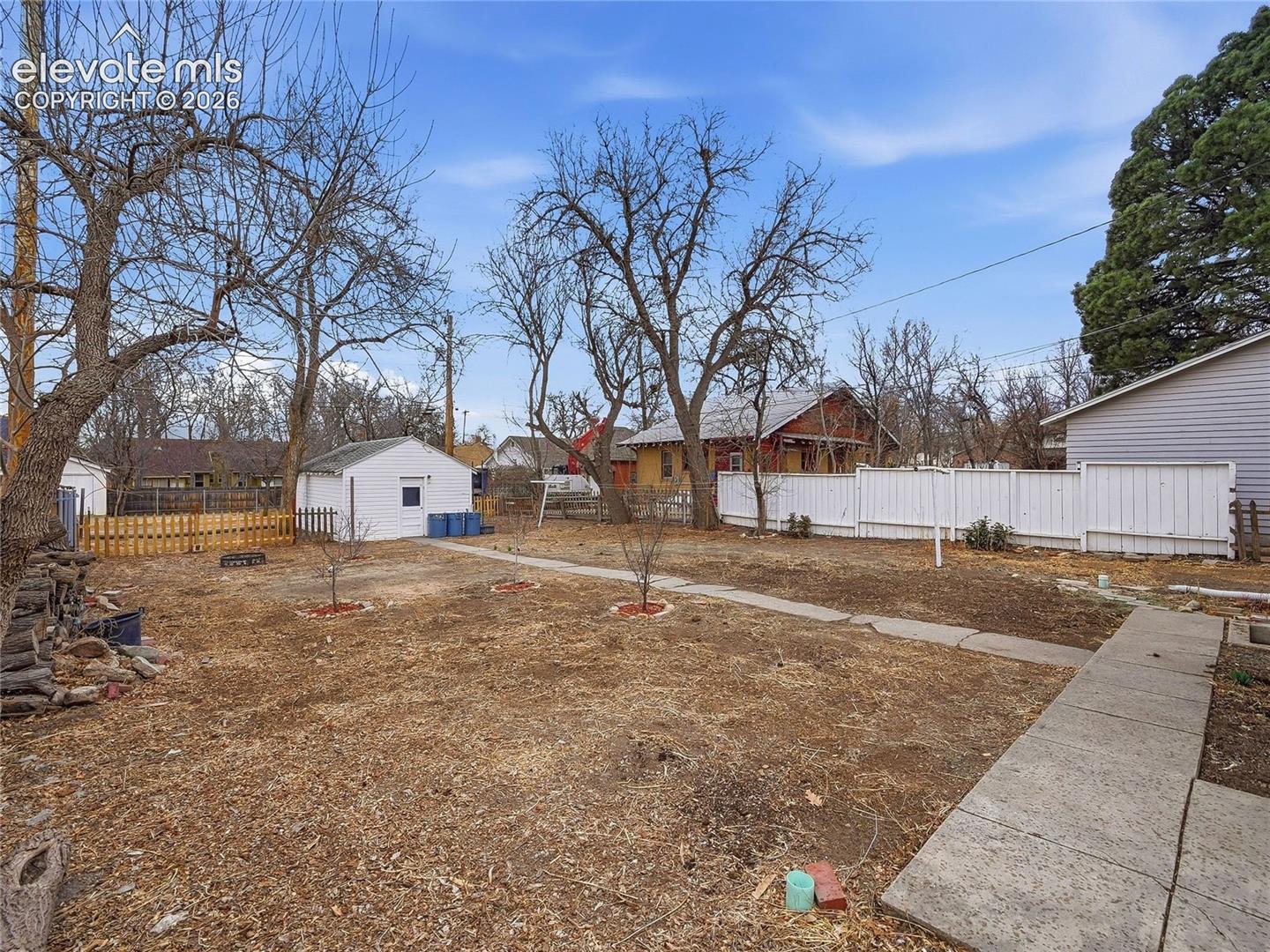 Listing photo 28 for 1912 N Greenwood Street