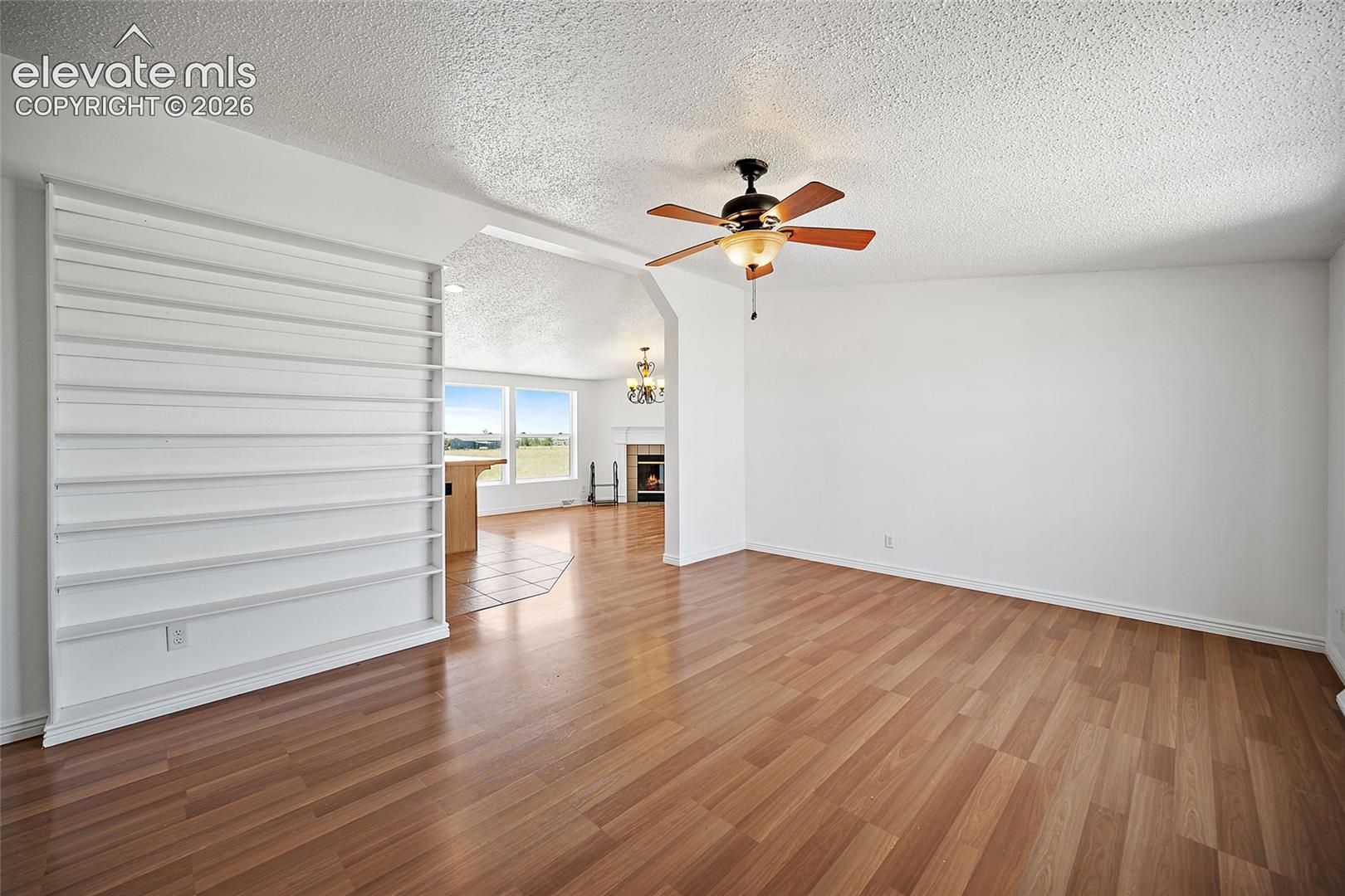 Listing photo 13 for 1385 Antelope Drive