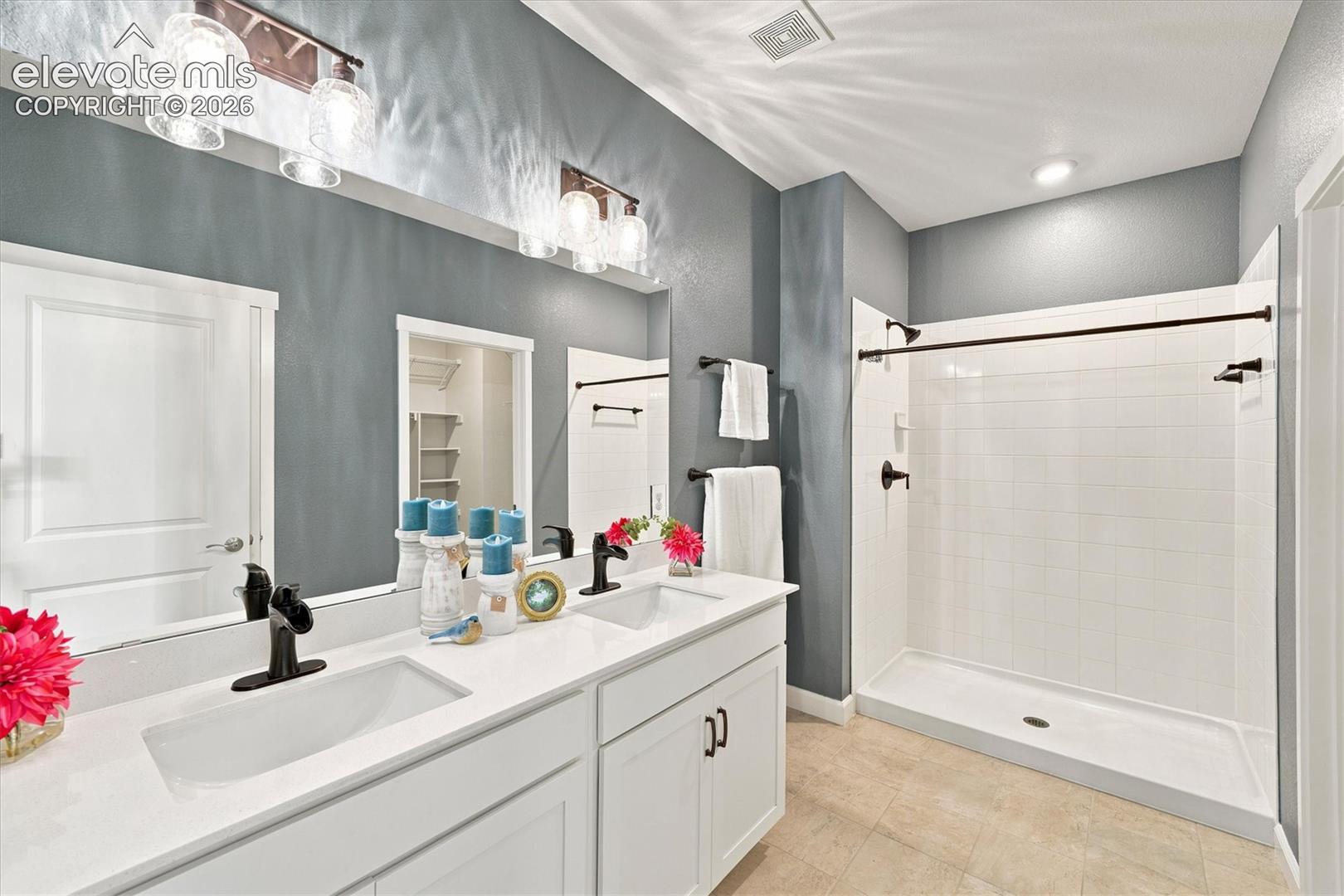 Listing photo 27 for 15937 Little Bluestem Road