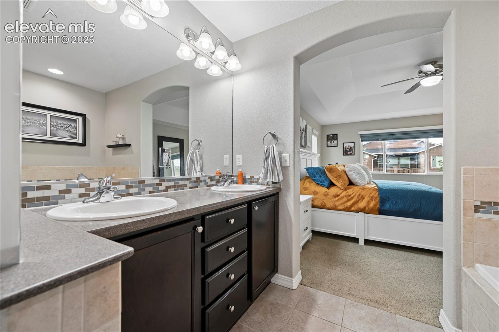 Listing photo 31 for 10637 Echo Canyon Drive