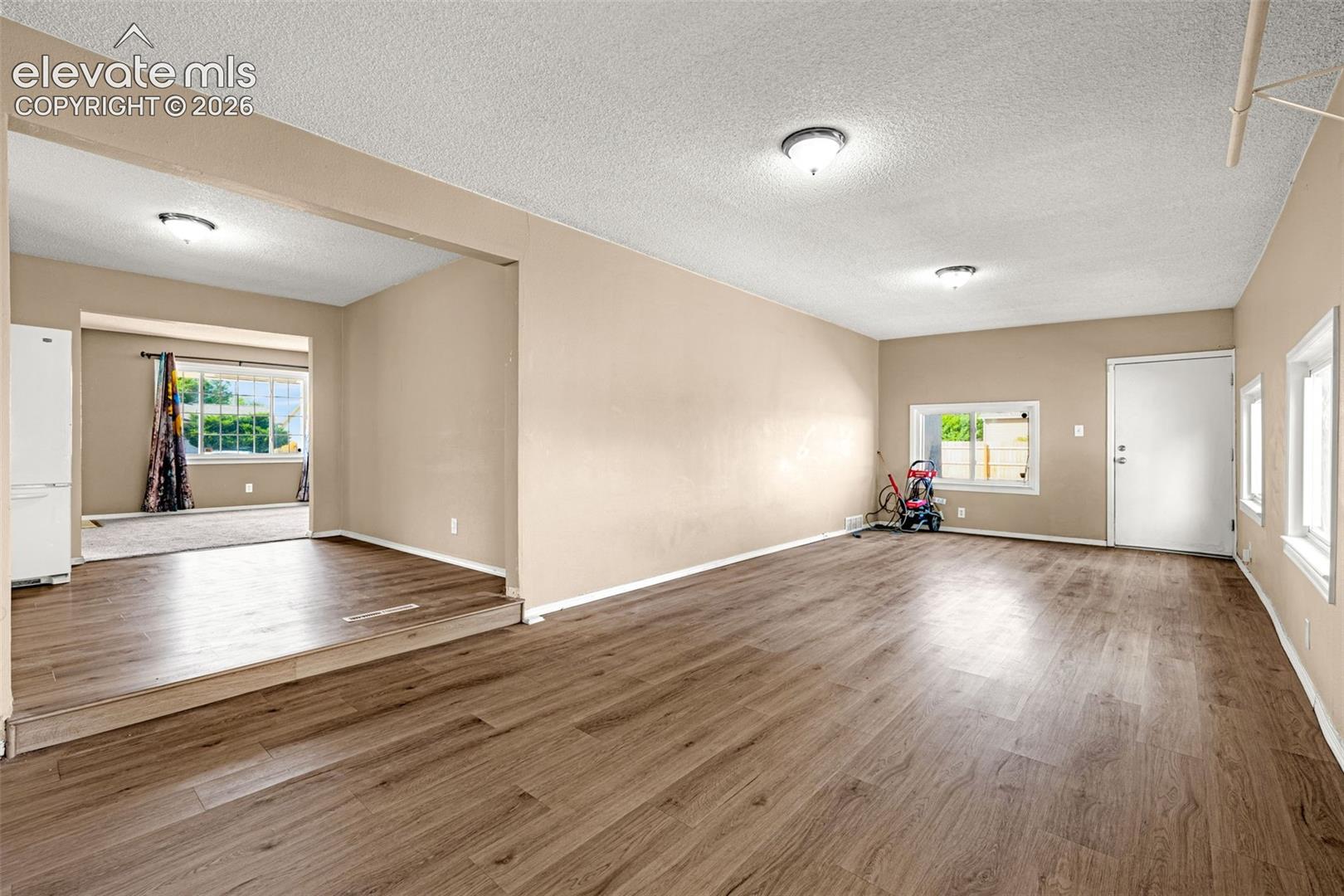 Listing photo 22 for 1933 Hallam Avenue