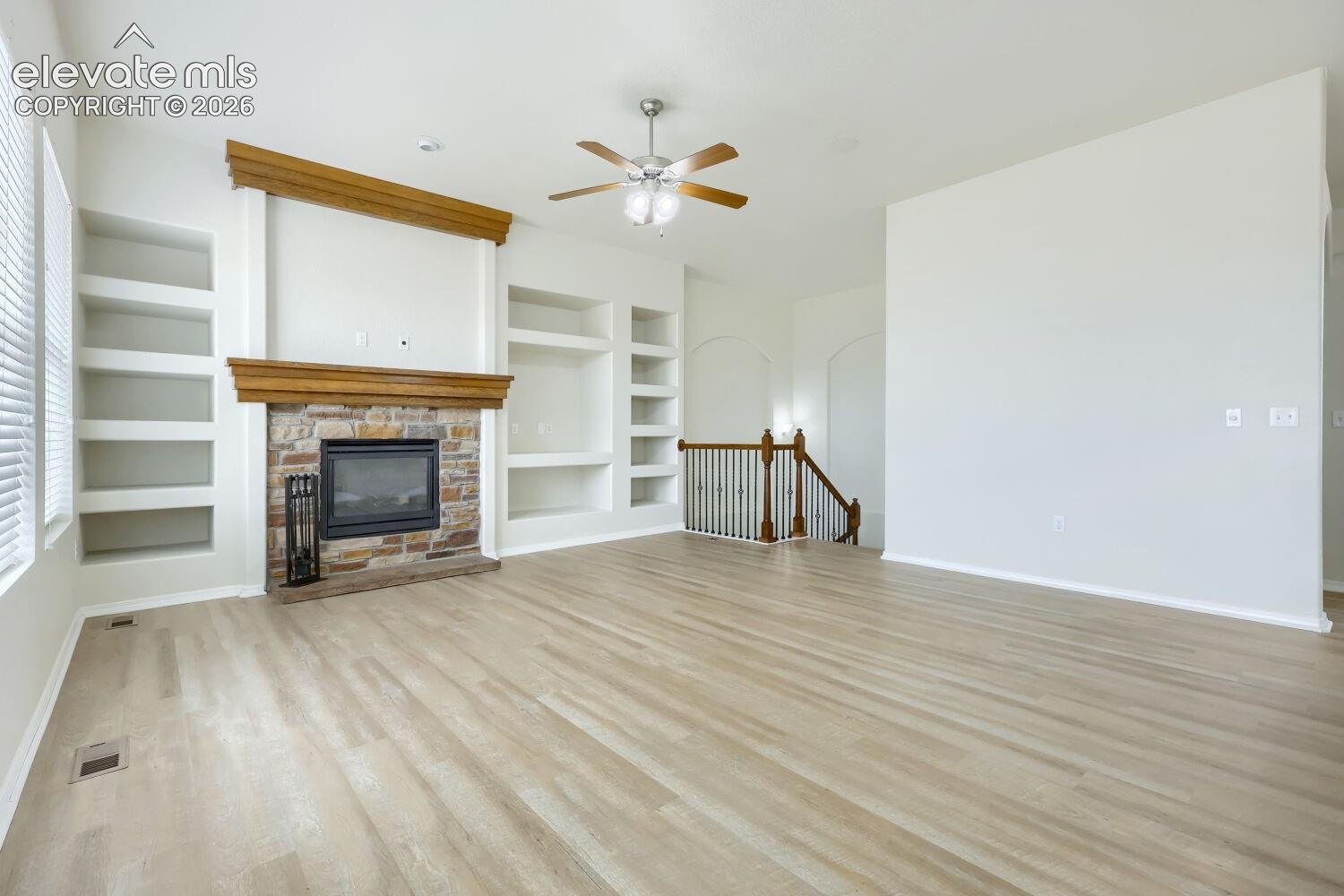 Listing photo 7 for 10967 Klondike Drive