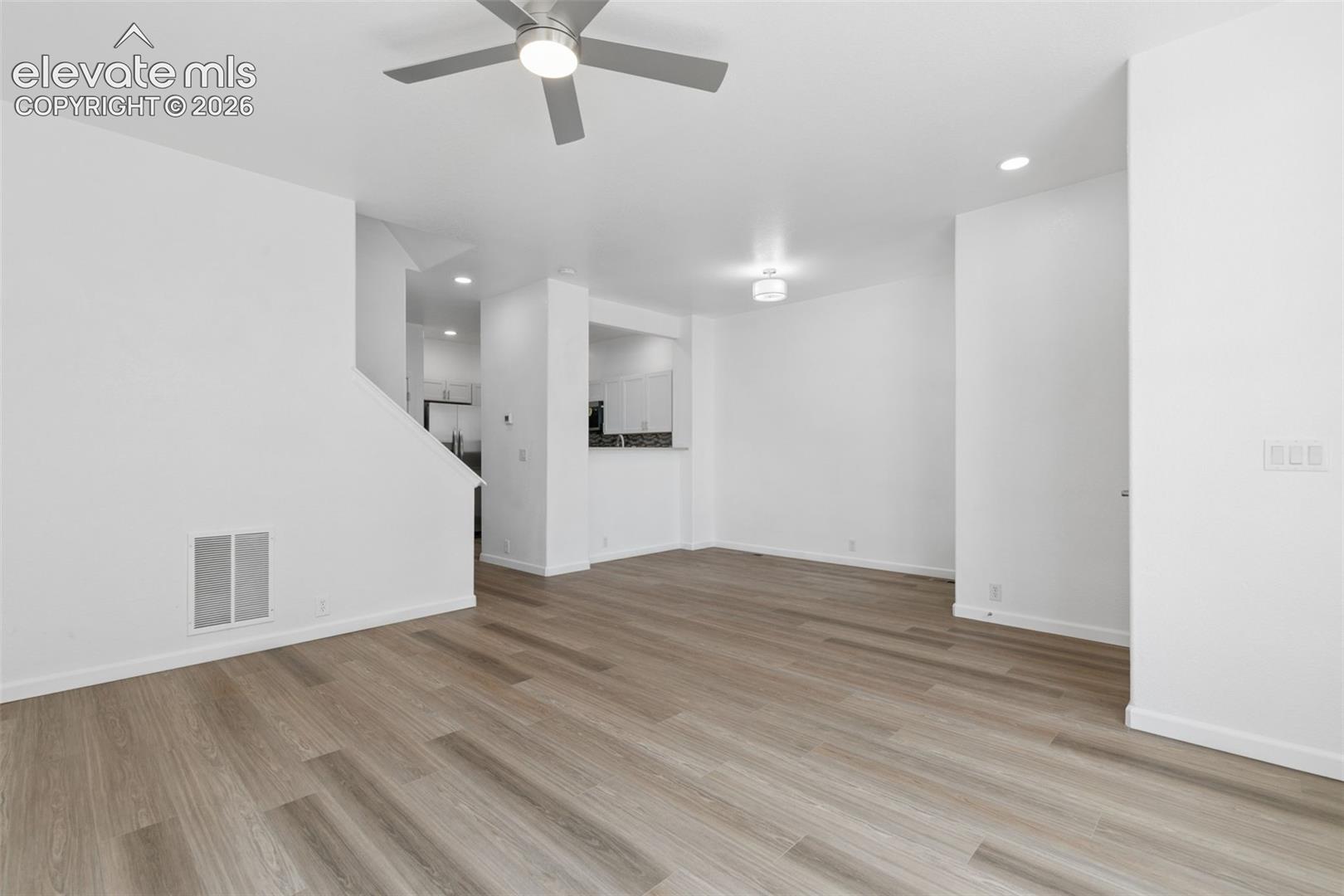 6218 Escalade Point, photo 8