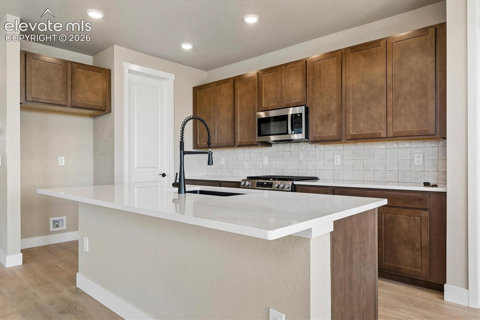 Listing photo 7 for 7899 Grey Bark Way