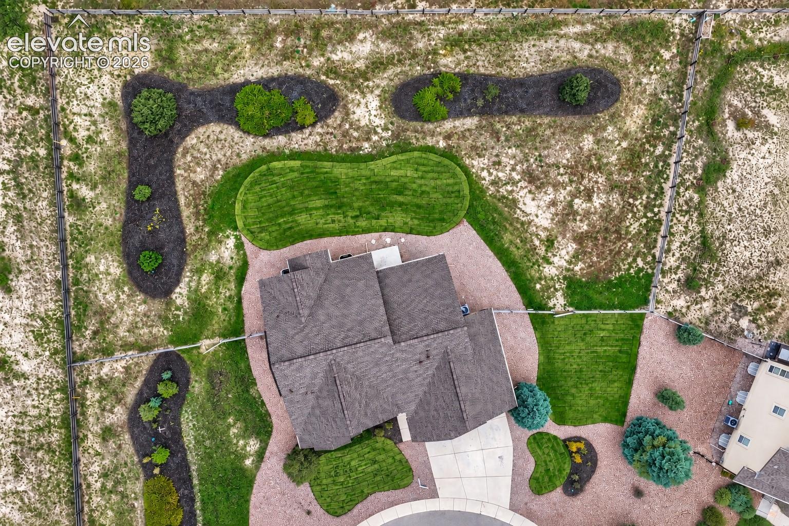 Listing photo 4 for 10967 Klondike Drive